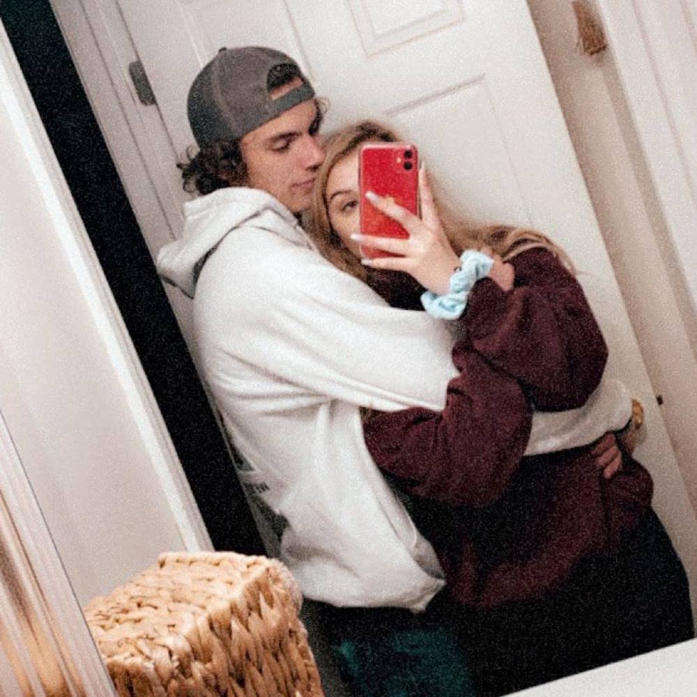 Meet your Posher, Becca